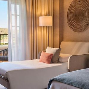Kamer met een King Size Bed